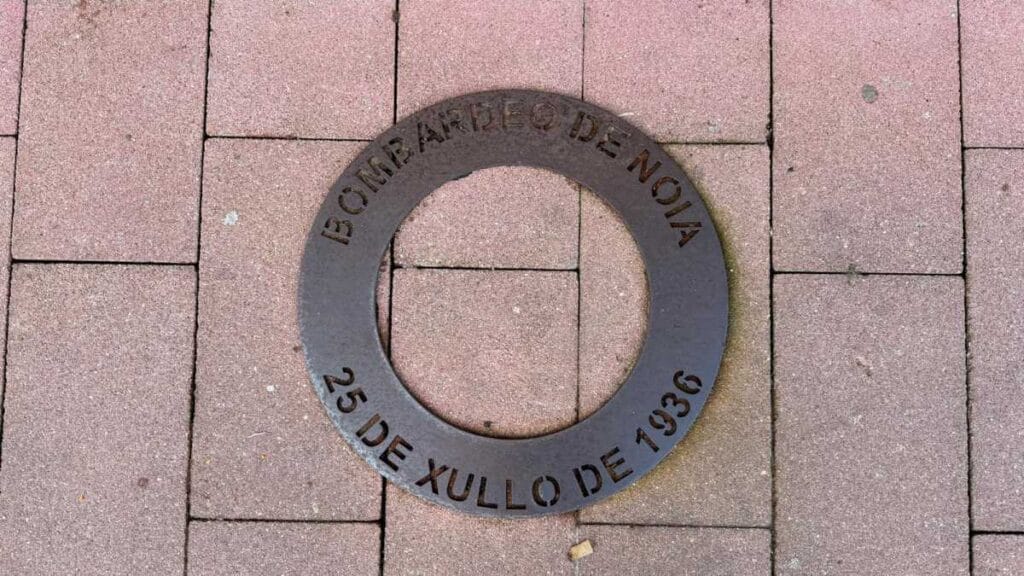 Placa Conmemorativa bombardeo de Noia